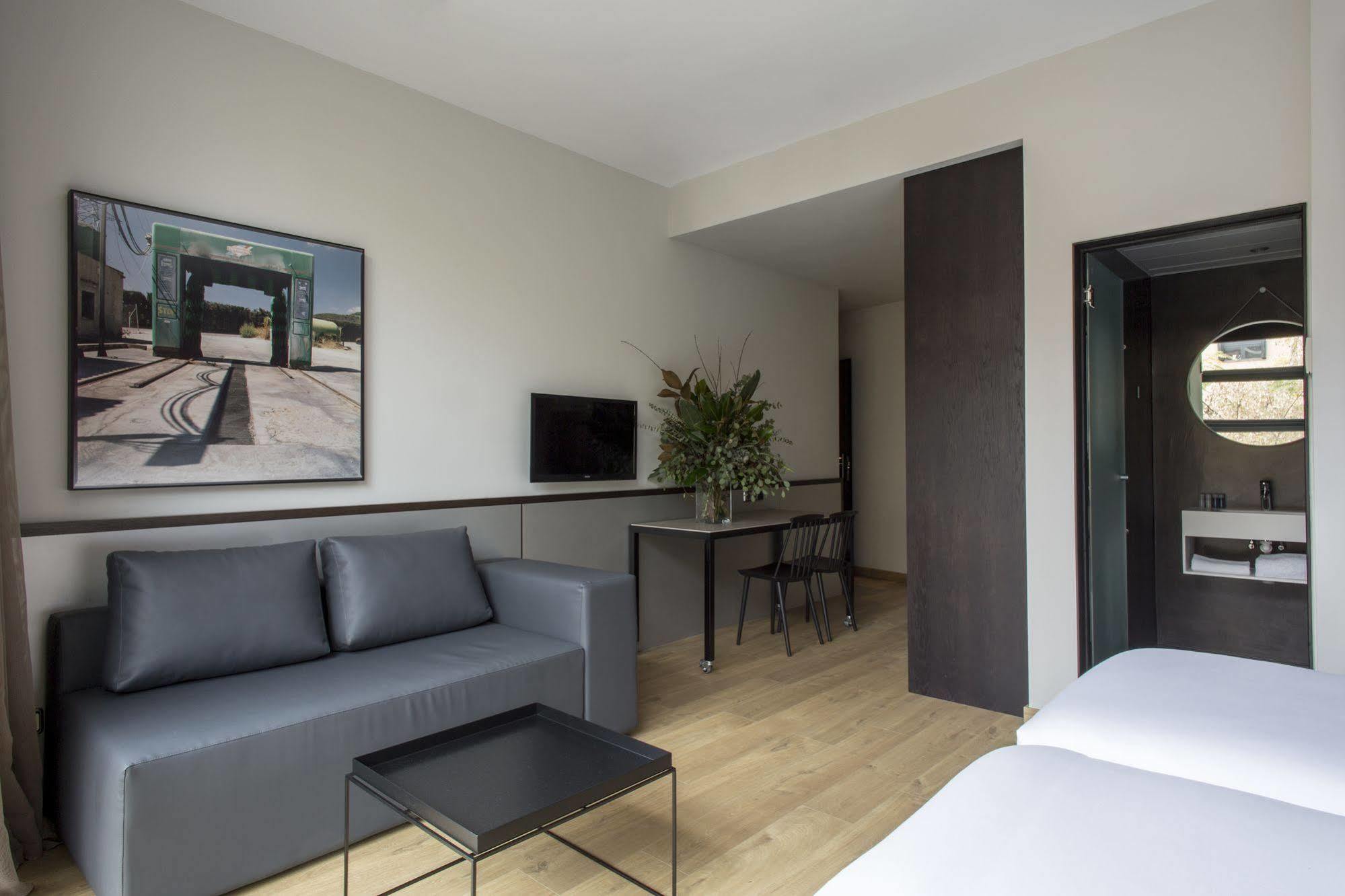 Aparthotel Allada 3* Barcelona Exterior foto